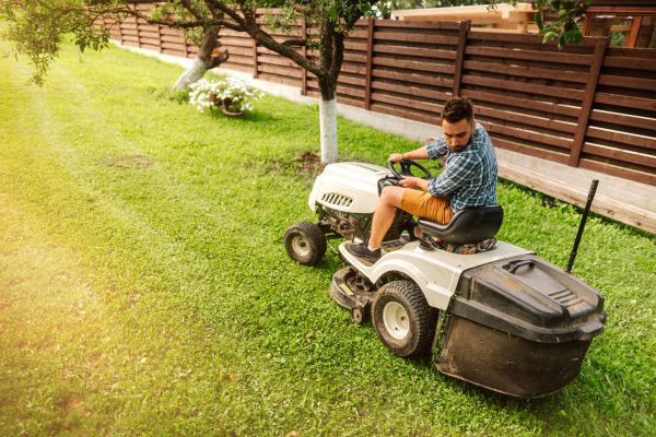 Cost of Industrial Lawn Mowing in Mount Juliet